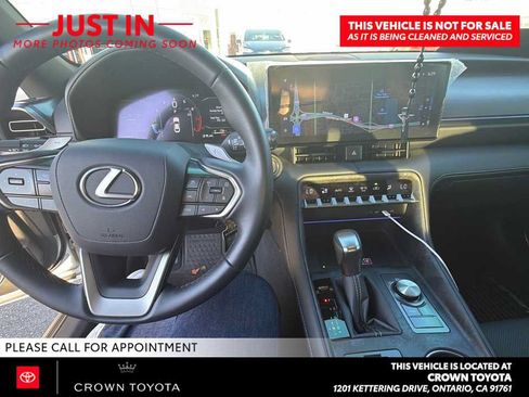 Used 2026 Lexus IS 350 F Sport RWD image 7