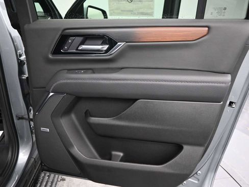 New 2026 GMC Yukon XL Denali w/ Sun & Power Step Package image 23
