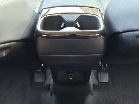 New 2025 Kia Telluride S image 17