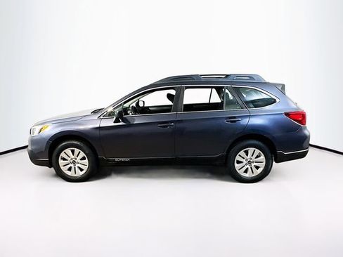 Used 2017 Subaru Outback 2.5i AWD/4WD image 4
