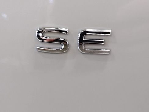 New 2026 Volkswagen Atlas SE AWD/4WD image 13
