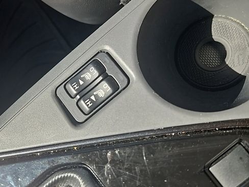 Used 2024 Subaru Crosstrek 2.5i Limited image 31