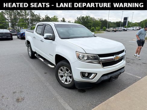 Used 2015 Chevrolet Colorado LT w/ Luxury Package RWD image 2