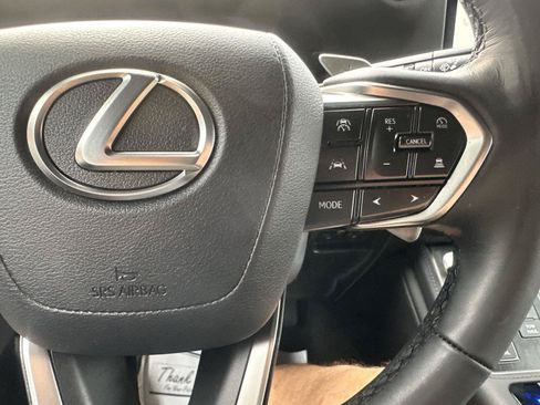 Used 2025 Lexus GX 550 AWD/4WD image 29