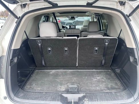Used 2023 Honda Pilot Elite image 10