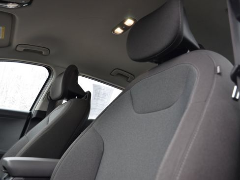 Used 2025 Kia K4 LXS image 15