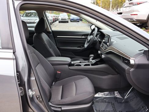 Used 2023 Nissan Altima 2.5 SV image 26