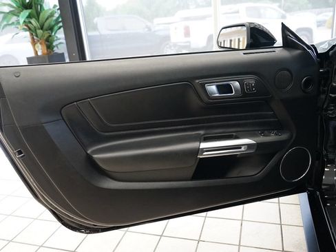 Used 2022 Ford Mustang GT Premium w/ Equipment Group 401A RWD image 24
