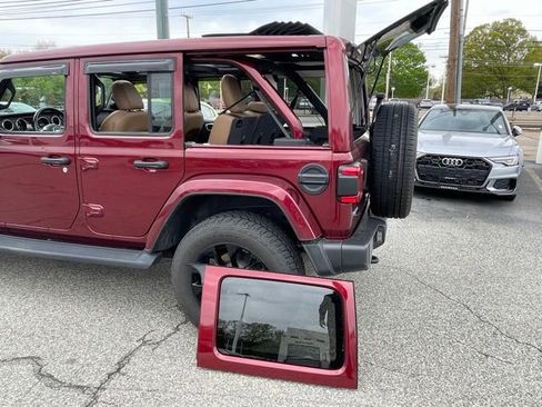Used 2021 Jeep Wrangler Unlimited Sahara w/ Cold Weather Group AWD/4WD image 3