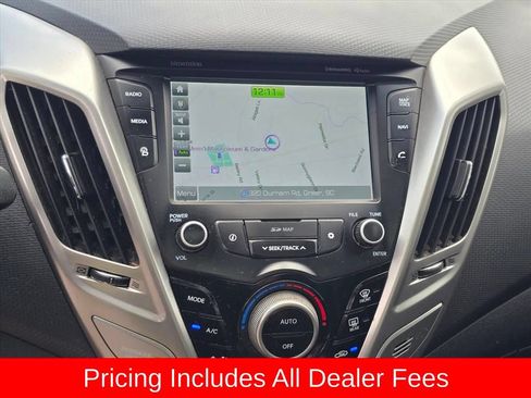 Used 2016 Hyundai Veloster w/ Option Group 03 FWD image 8