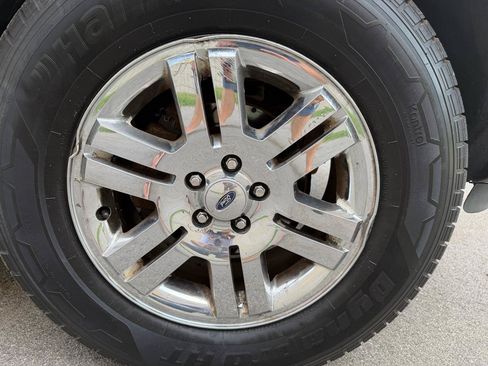 Used 2007 Ford Explorer Sport Trac XLT AWD/4WD image 11