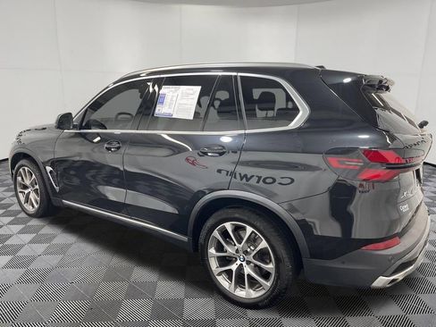 Used 2025 BMW X5 xDrive40i AWD/4WD image 4