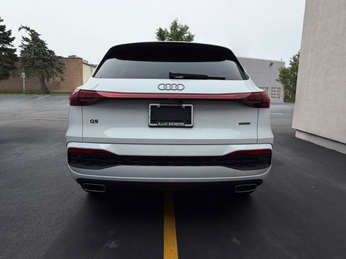 Used 2025 Audi Q5 Premium Plus w/ Premium Plus AWD/4WD image 11