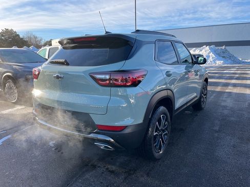 Used 2026 Chevrolet TrailBlazer ACTIV w/ Convenience Package image 2