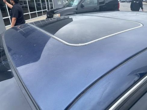 Used 2002 Lincoln Continental FWD image 11