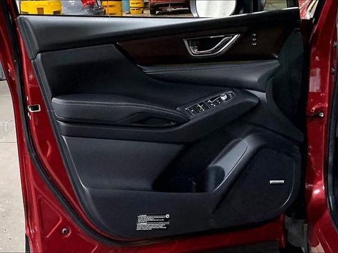 Used 2024 Subaru Ascent Touring image 21