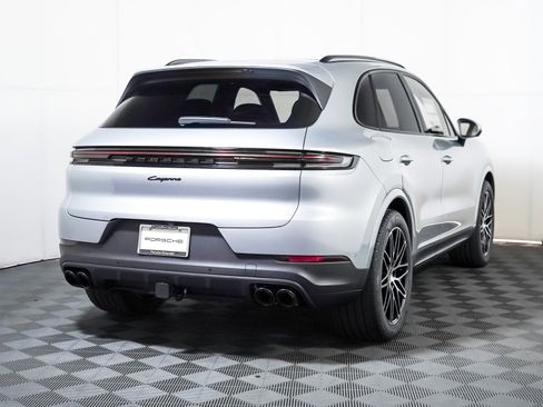 New 2026 Porsche Cayenne image 10