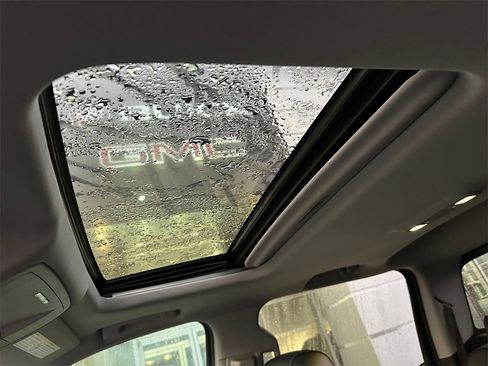 Used 2019 GMC Sierra 3500 Denali image 24