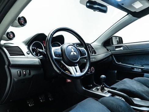 Used 2014 Mitsubishi Lancer Evolution GSR image 24