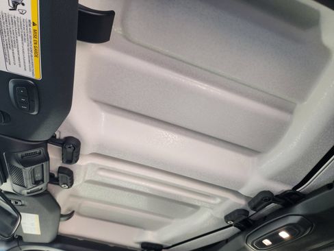 New 2026 Jeep Gladiator Sport AWD/4WD image 22