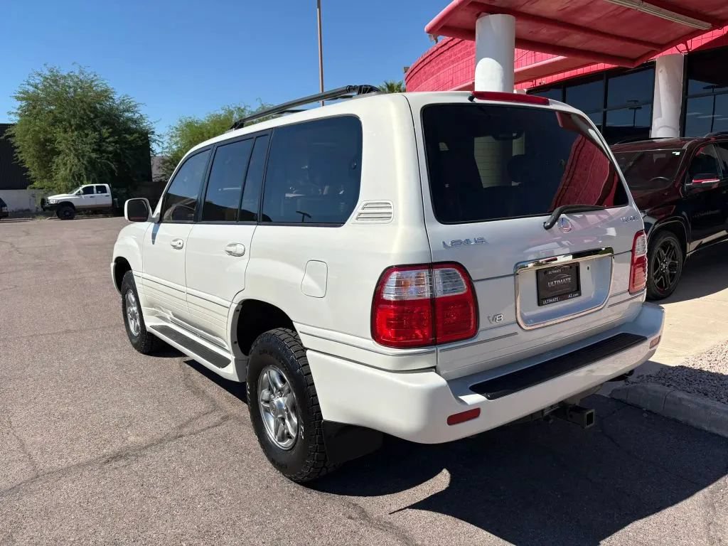 Used 2001 Lexus LX 470 4WD image 3
