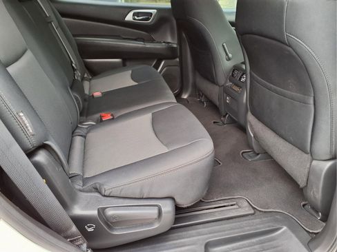 Certified 2018 Nissan Pathfinder S AWD/4WD image 15