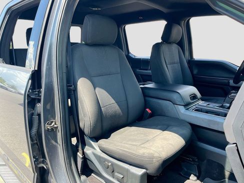 Used 2019 Ford F150 XLT w/ Equipment Group 302A Luxury AWD/4WD image 26