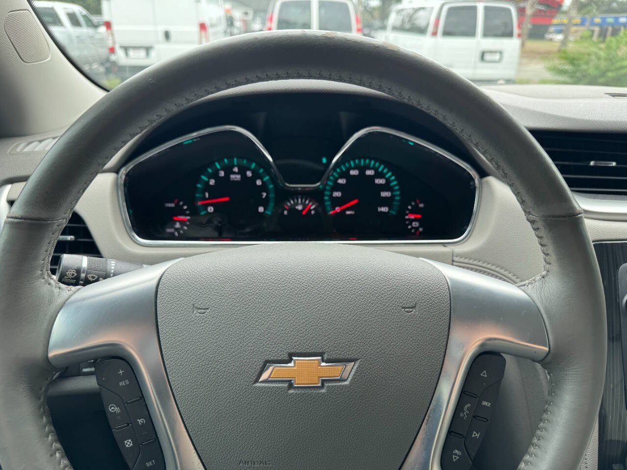 Used 2016 Chevrolet Traverse LTZ FWD image 25