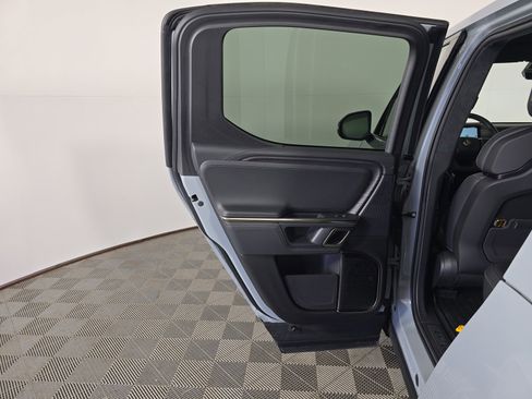 Used 2024 Rivian R1T Adventure AWD/4WD image 16
