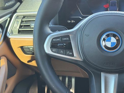 Used 2024 BMW i4 eDrive35 w/ M Sport Package image 9