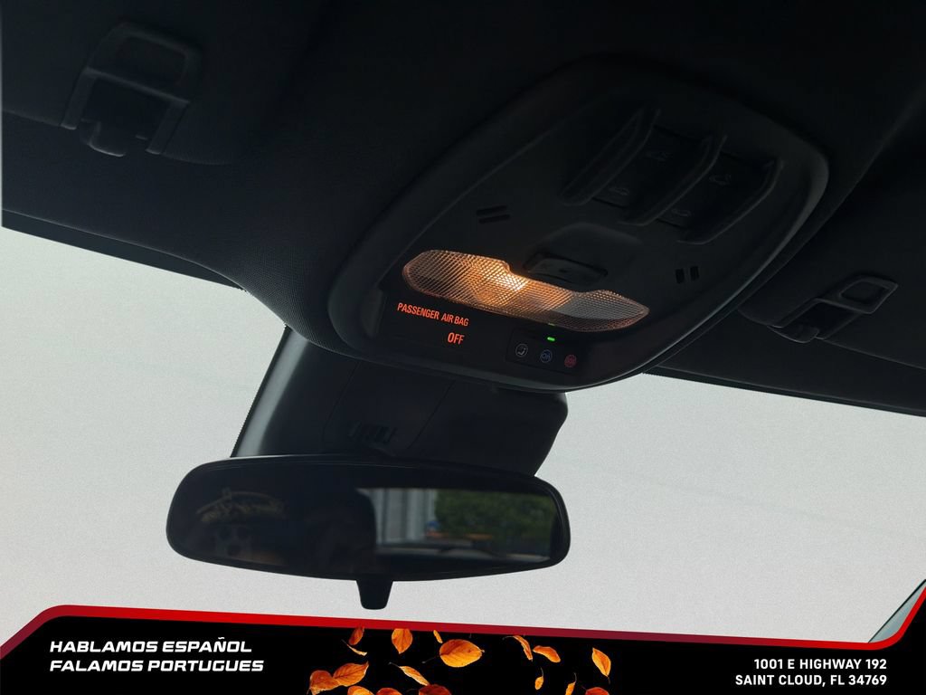 Certified 2025 Chevrolet Trax RS w/ Sunroof Package FWD image 22