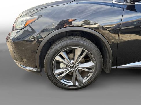 Used 2021 Nissan Murano Platinum image 9