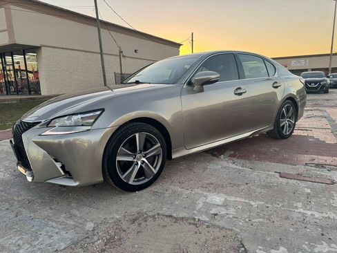 Used 2018 Lexus GS 350 AWD w/ Premium Package image 4