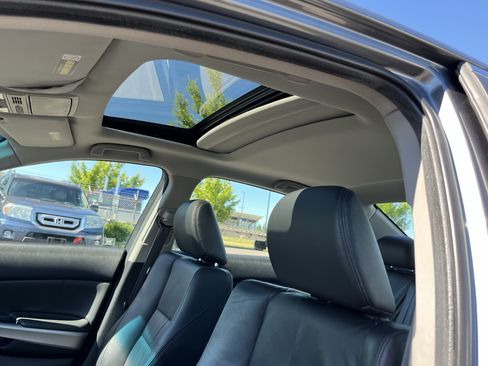 Used 2010 Honda Accord EX-L image 19