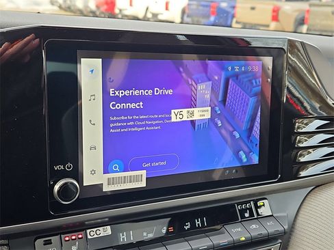 New 2026 Toyota Camry Hybrid image 9