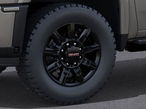New 2026 GMC Sierra 3500 AT4 w/ AT4 Premium Plus Package AWD/4WD image 9