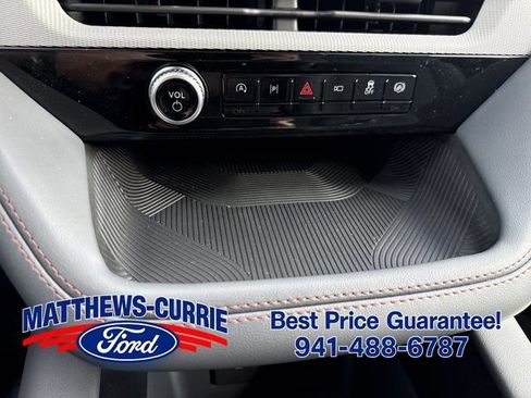 New 2026 Ford Explorer Active w/ Active Comfort Package RWD image 20