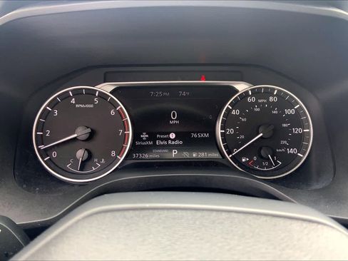 Used 2025 Nissan Rogue SV FWD image 26