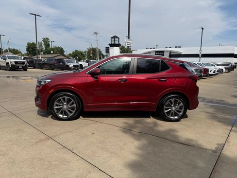 Used 2023 Buick Encore GX Select w/ Sport Touring Package FWD image 5