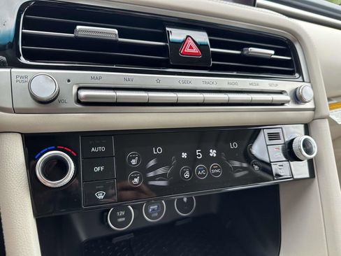 New 2026 Genesis G70 2.5T Prestige image 24