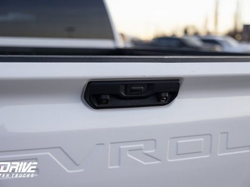 Used 2023 Chevrolet Silverado 2500 LT image 13