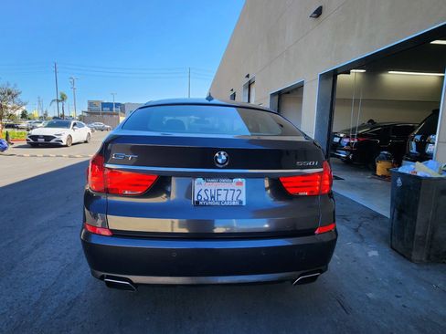 Used 2011 BMW 550i image 30