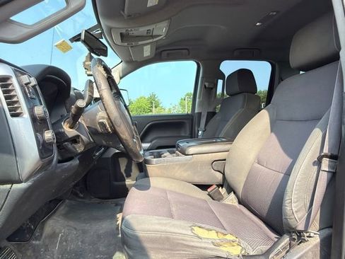 Used 2015 Chevrolet Silverado 2500 LT w/ LT Convenience Package AWD/4WD image 18