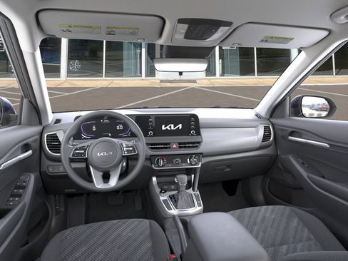 New 2026 Kia Seltos LX image 14