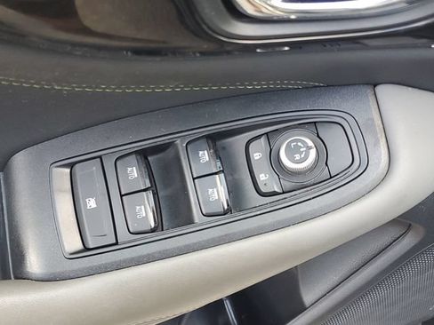 Certified 2025 Subaru Outback Onyx Edition XT AWD/4WD image 17
