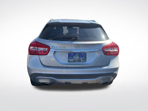 Used 2018 Mercedes-Benz GLA 250 image 8