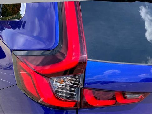Used 2025 Honda CR-V Sport-L image 28