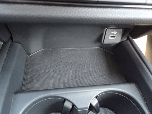 Certified 2025 Honda HR-V LX image 33