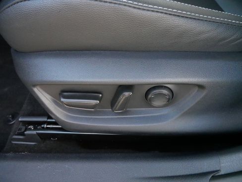 Certified 2025 Toyota Camry SE image 20