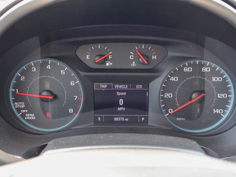 Used 2023 Chevrolet Malibu LT FWD image 11